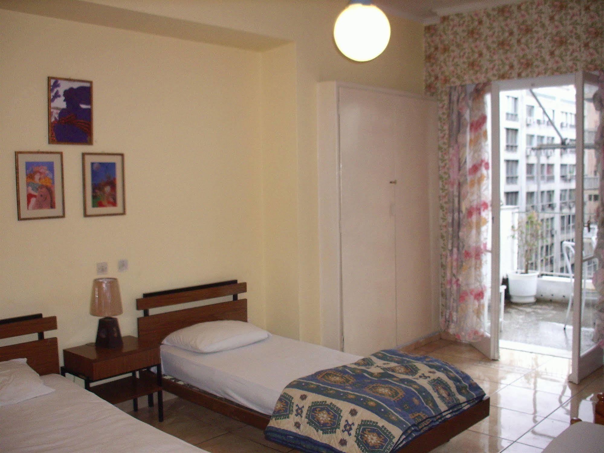 Athens House Hostel Exterior photo
