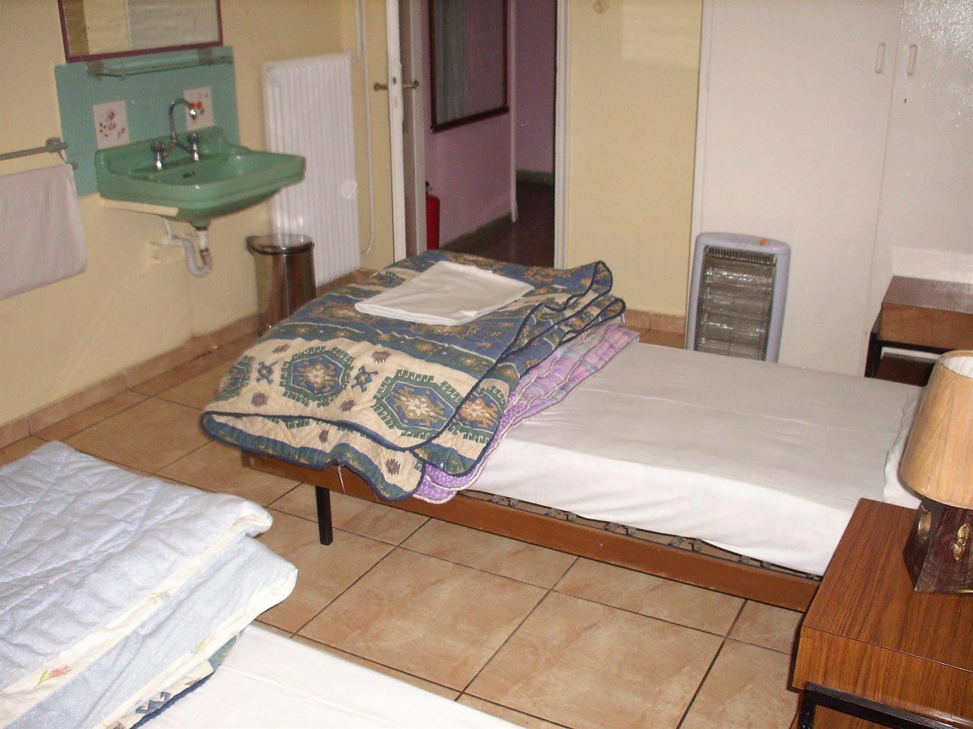 Athens House Hostel Exterior photo